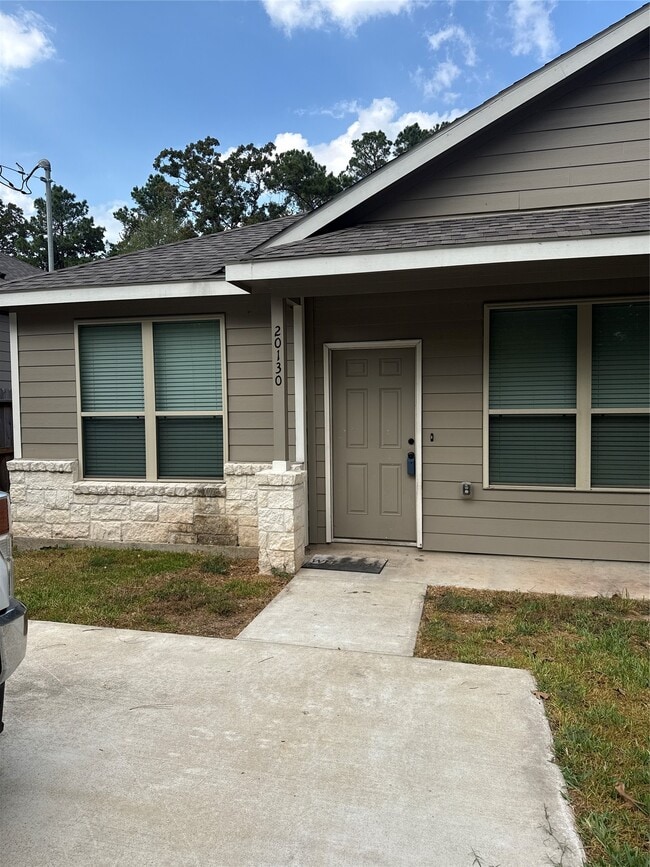 Photo - 20130 Parkway Ln