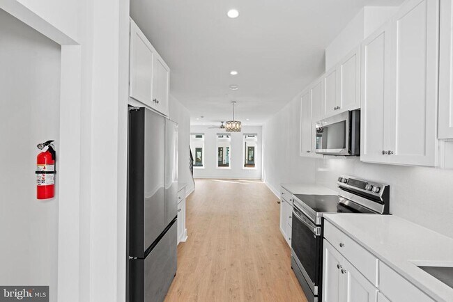 Photo - 2609 Platt Ct NW