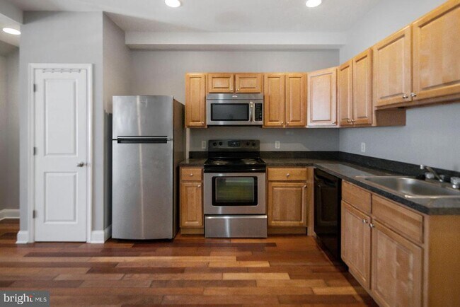 Photo - 1940 N Gratz St Unit 1