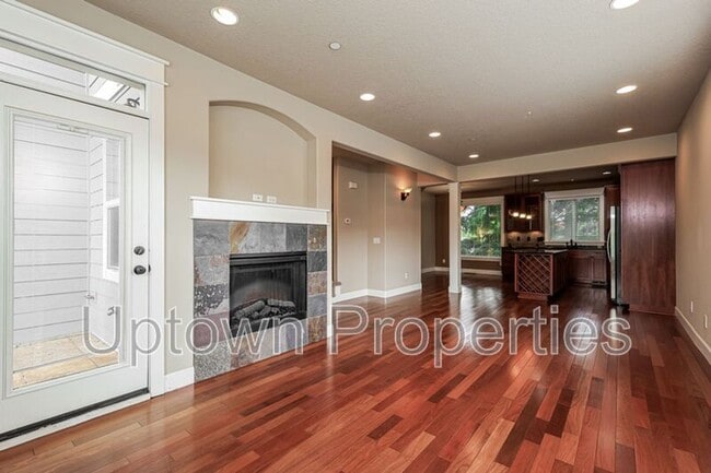 Photo - 9408 SE Causey Ave