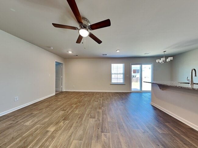 Photo - 1643 Commendable Ct