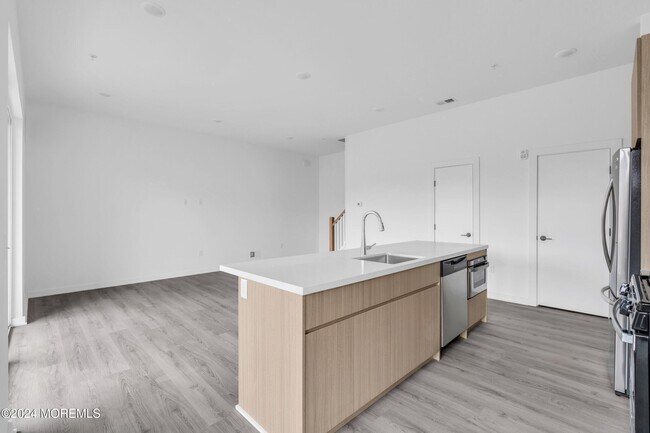 Photo - 603 Texas Rd