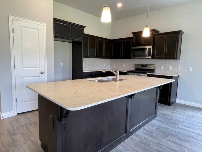 Photo - 13609 Watson Dr
