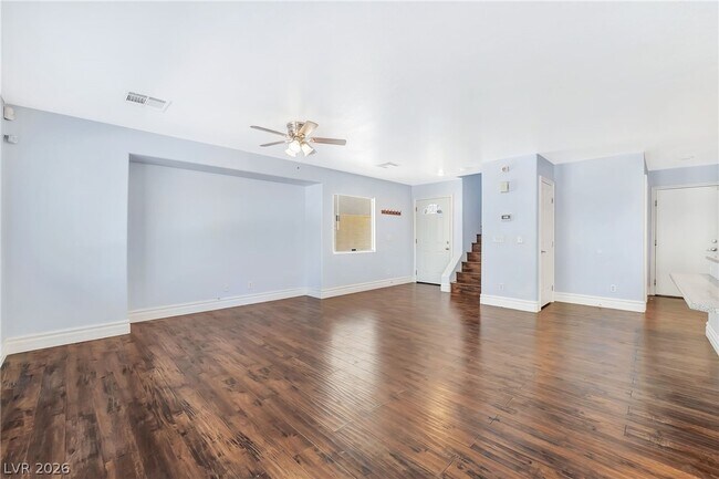 Photo - 367 Dogleg Dr