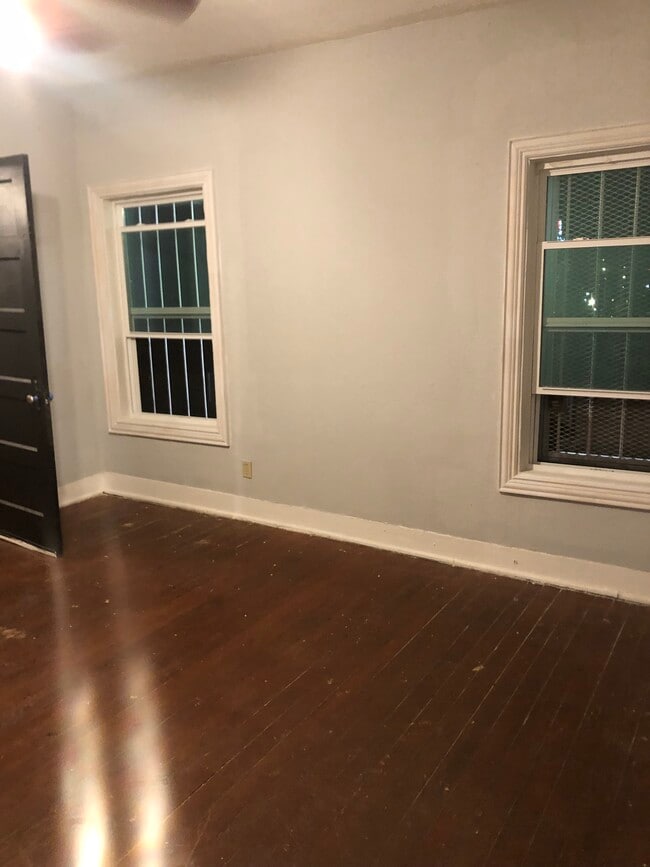 Photo - 450 Bryan Ave