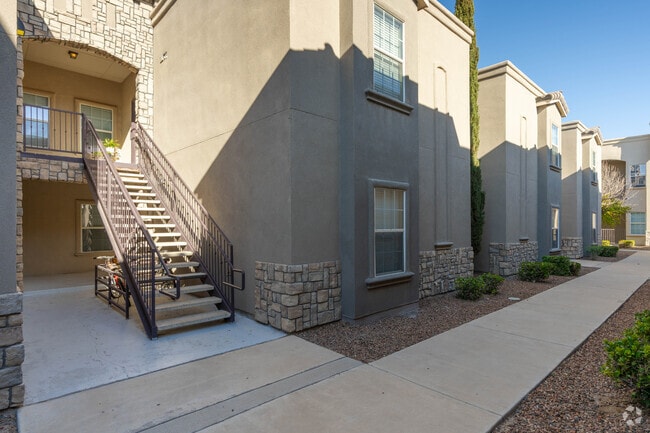Summerstone Apartments Homes