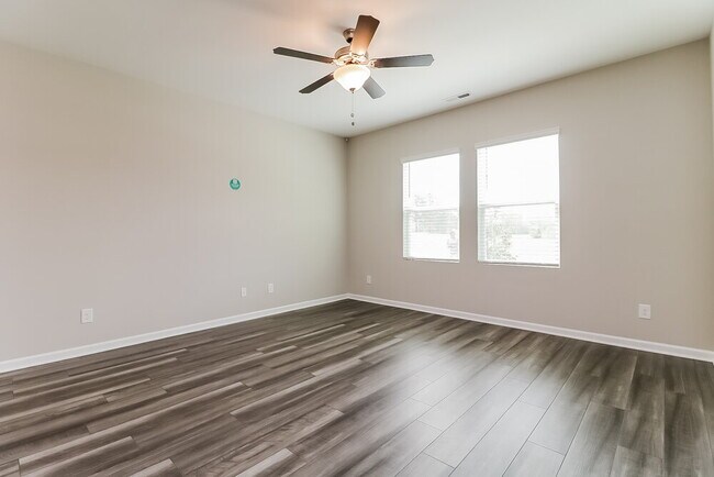 Photo - 650 Wendell Falls Pkwy