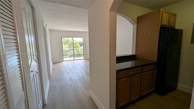 Photo - 445 SW 11th St Unit 408