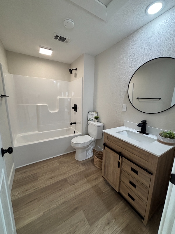 Photo - 613 N 2nd St