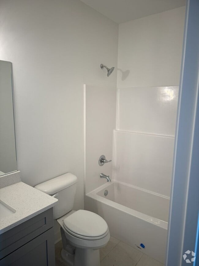 Building Photo - South Grove 731 Rental