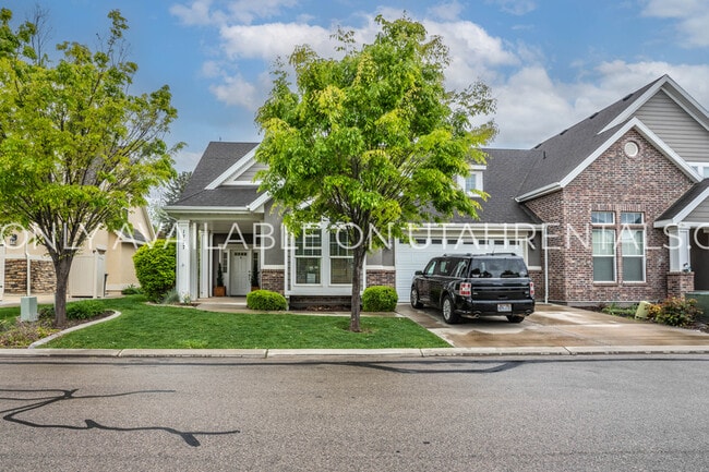 Photo - 1777 W Yarrow Dr