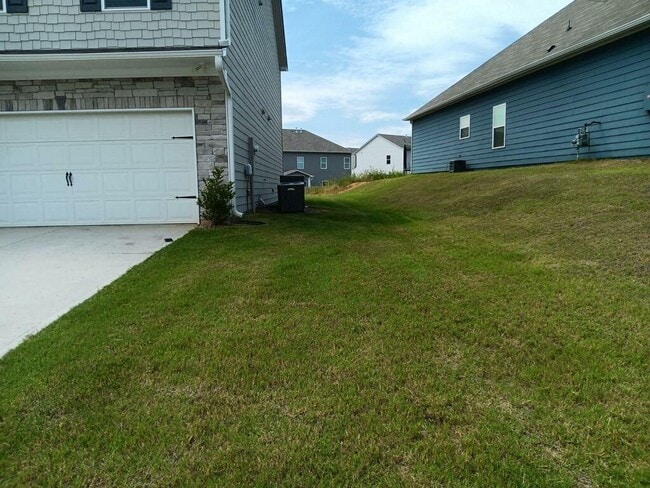 Photo - 233 Chase Drew Dr S W