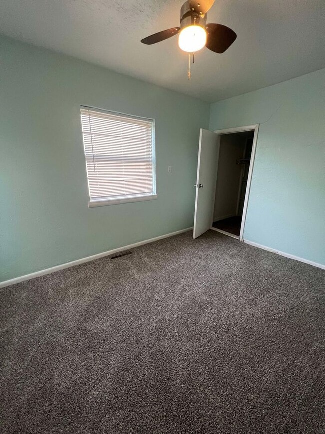 Photo - COMING SOON: CUTE 2 BEDROOM / 1 BATHROOM HOUSE LOCATED RIGHT ACROSS FROM NORTH MIDDLE SCHOOL IN J...