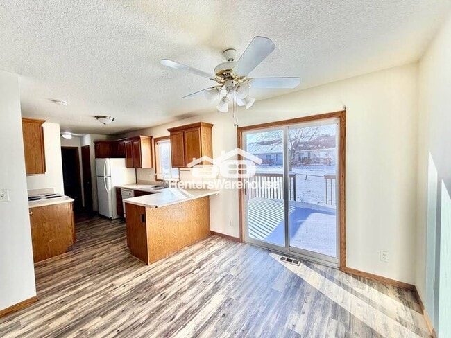 Photo - 3002 SE Grant St