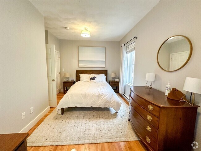 Building Photo - 24 Charter St Unit 4 Rental