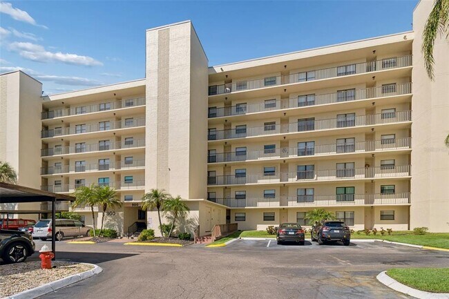 Photo - 900 Cove Cay Dr Unit 5F