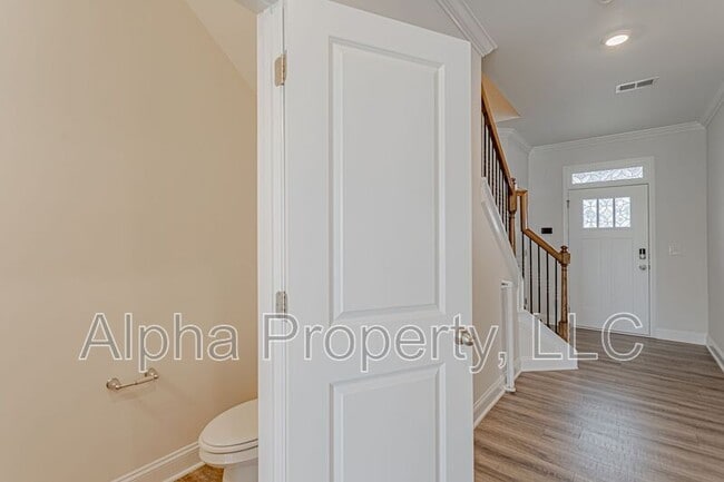 Photo - 420 Yellow Fox Rd