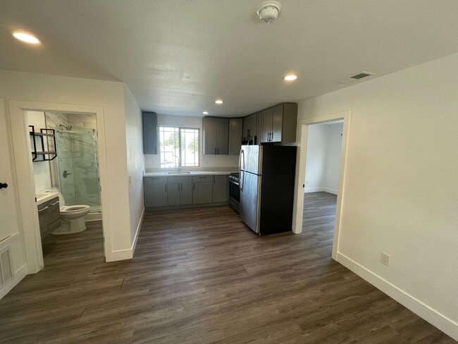 Photo - 2530 Francisco Blvd Condo