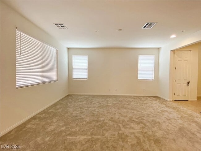 Photo - 362 Espressivo St