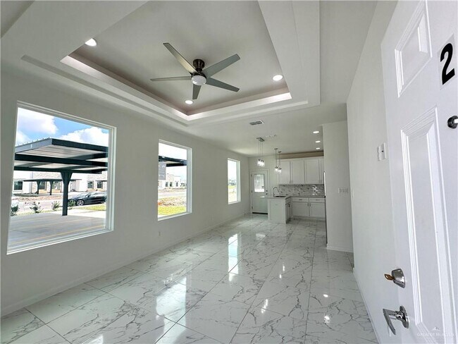 Photo - 11 Selena St Unit 2