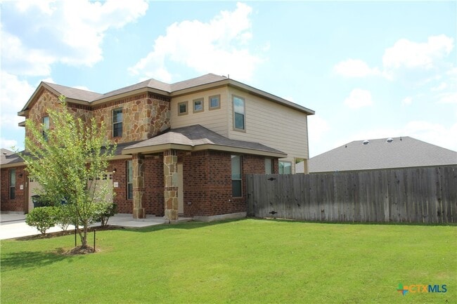Photo - 1136 Brown Rock Dr