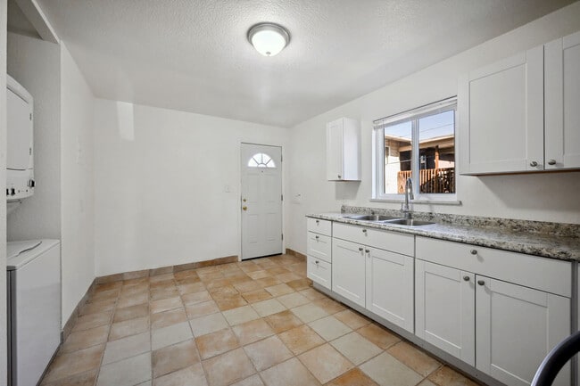 Kitchen - 1857 S Jackson St