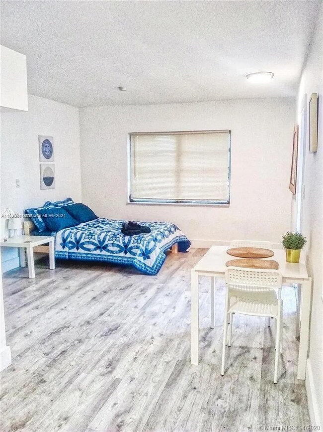 Photo - 142 NE 56th St Unit A