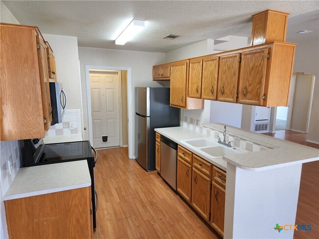 Photo - 3407 Woodrow Dr