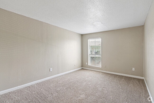 3BR, 2BA - 1,152SF - Primary Bedroom