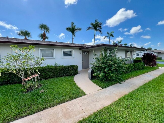Building Photo - 2805 Crosley Dr E Unit B