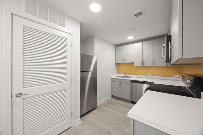 Building Photo - 56 Prospect St Unit 109 Rental
