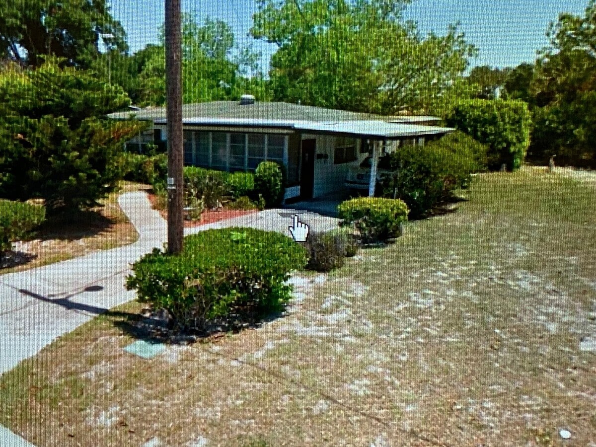 Photo - 2150 5th St NE