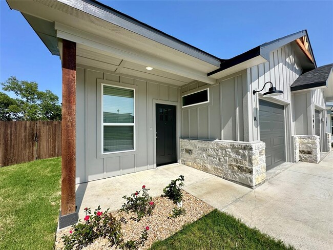 Photo - 101 Riptide Dr