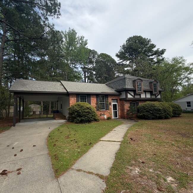 Building Photo - 3208 Ellsworth Dr