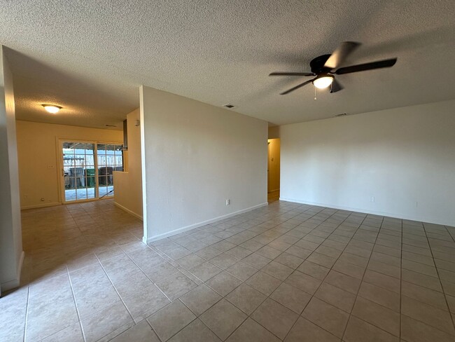 Photo - Single story, 4BD/2BA - Moreno Valley