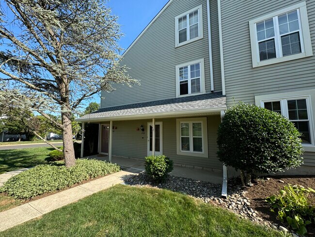 Welcome to 2103 Society Place in Newtown Grant! - 2103 Society Pl Unit B1