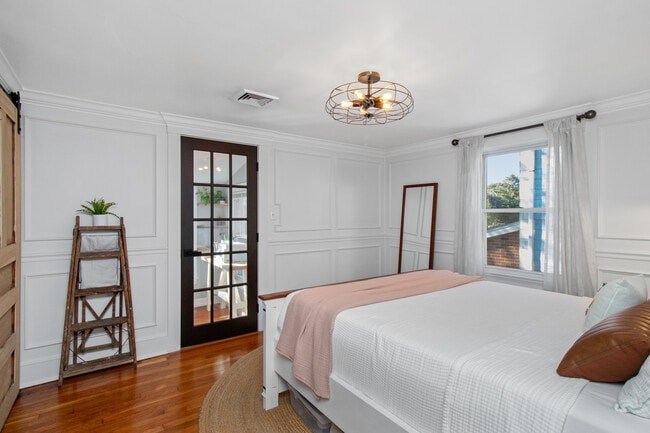 Photo - 24 Gill Rd Unit Apartment 4