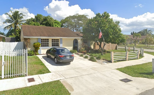 Building Photo - 20581 SW 125th Ct Rental