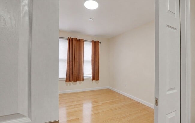 Photo - 1 Glenwood St Unit 2