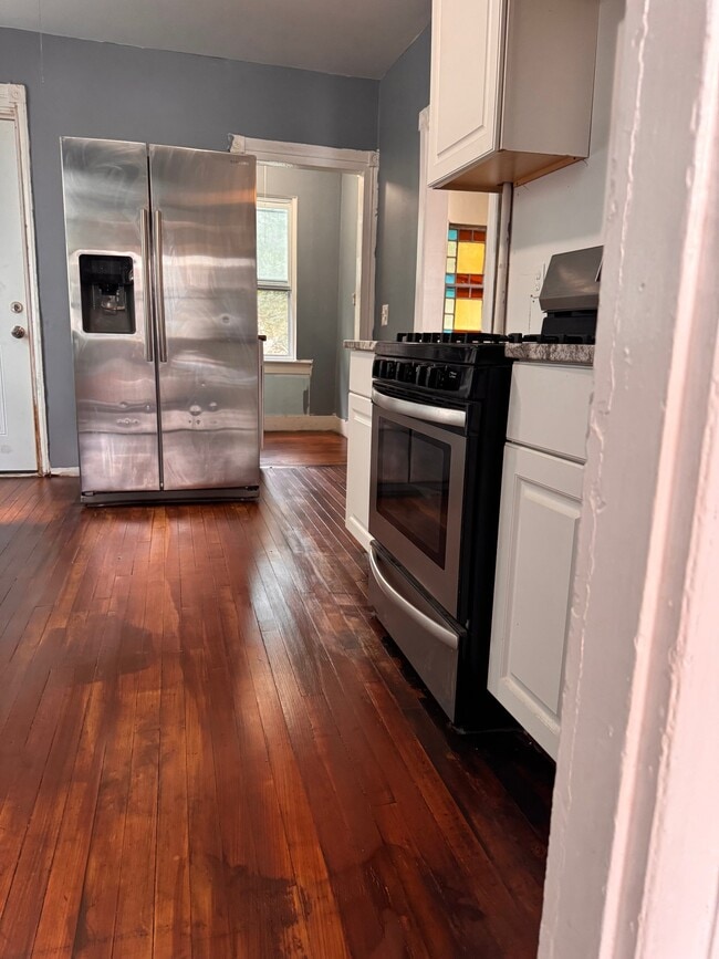 Photo - 35 Whiting Ave
