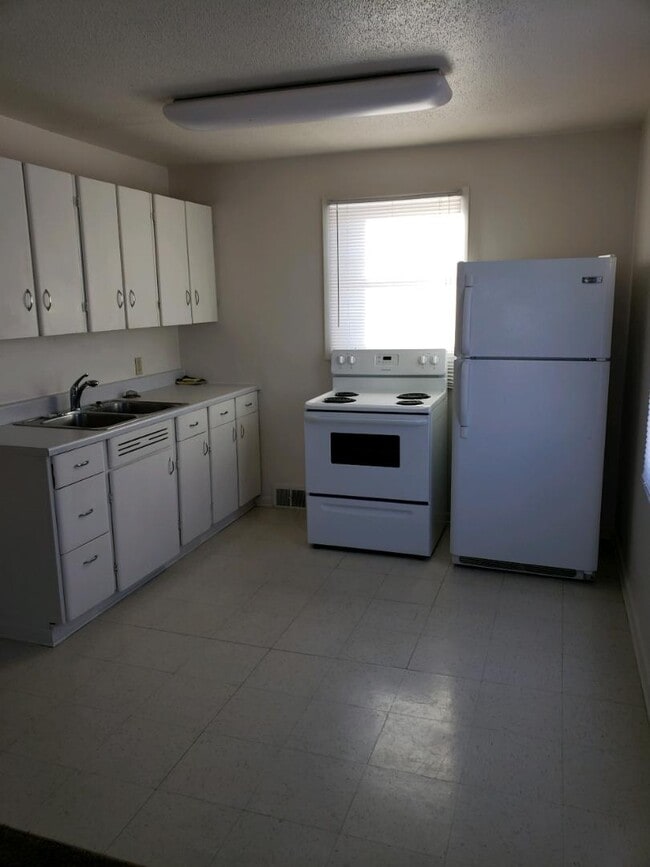 Photo - 517 E Saint Patrick St