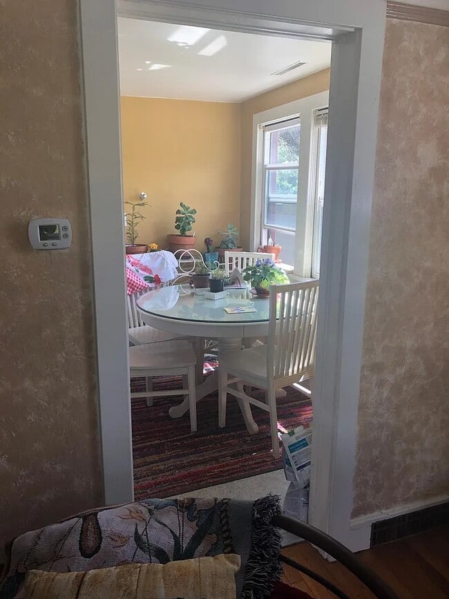 Photo - 340 S Grand Ave