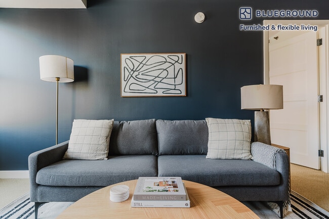 Photo - 425 8th St NW Unidad FL8-ID1045