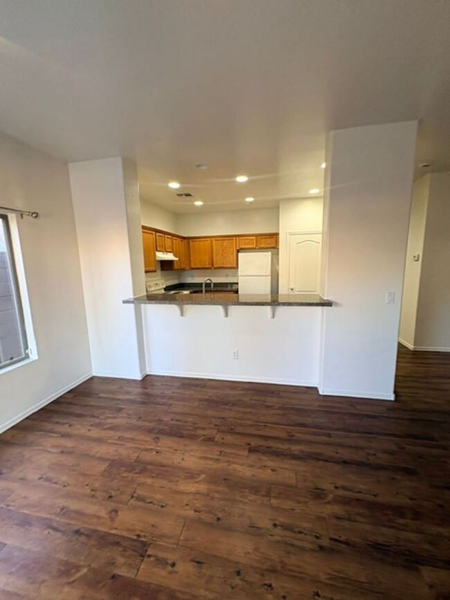 Photo - Tolleson 4 Bedroom