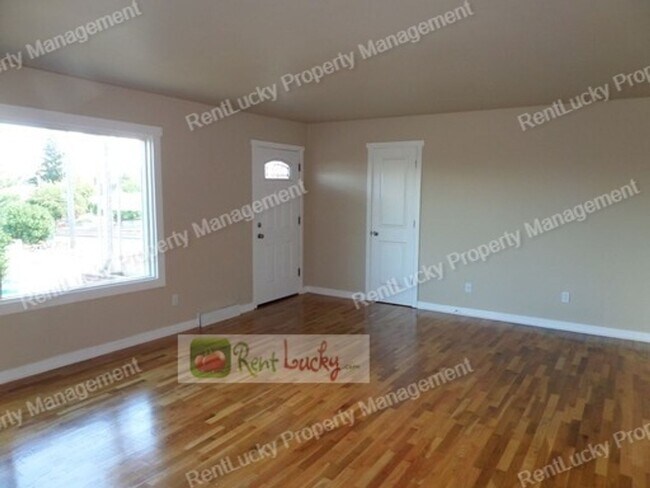 Photo - 2102 N Ferdinand St