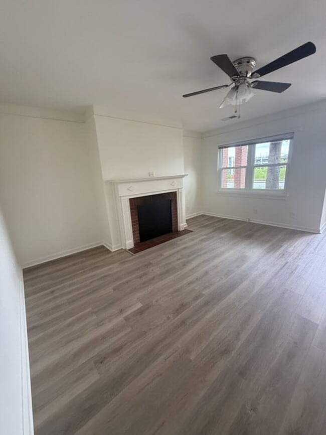 Photo - ST FRANCIS AVENUE 4308/4310 Unit 4310