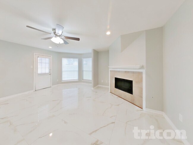 Photo - 6726 Misty Dale Dr