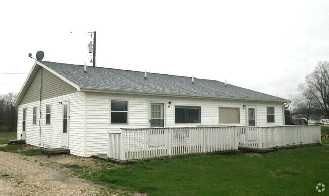 Building Photo - Green Gable Cottages Rental