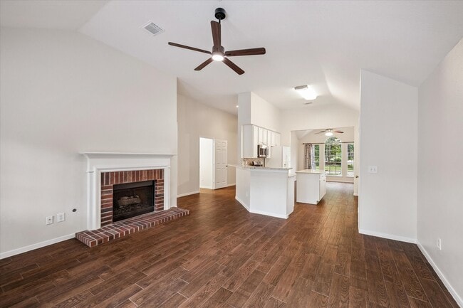 Photo - 22 N Holly Laurel Cir