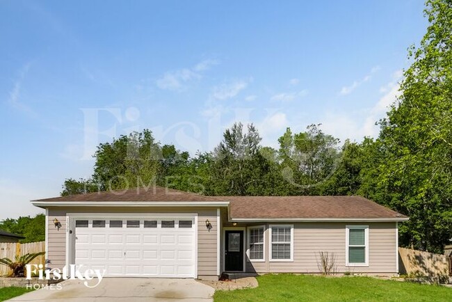 Photo - 1598 Twin Oak Dr W House